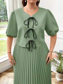 SHEIN Privé Plus Size Women 2 Pieces Set: Black Bowknot Simple Short Sleeve Top & Loose Pleated Midi Skirt, Elegant Office Outfit, New Gray Beige - Green - View 7