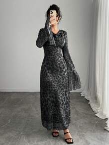 Calvaya Women's Leopard Print Plunge Neck Flare Sleeve Bodycon Dress Maxi Women Outfit
