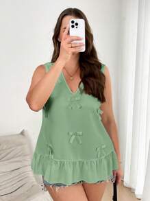 CosyJoli 大码女式无袖蝴蝶结 V 领设计休闲白衬衫，时尚日常穿着