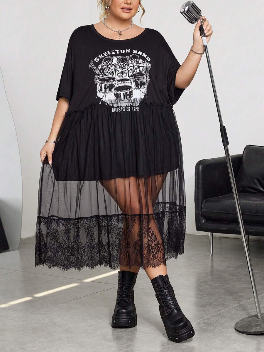 SHEIN CURVE+ Áo thun in hình đầu lâu cỡ lớn cho nữ, Váy lưới trơn, Áo thun lễ hội âm nhạc, Váy lễ hội âm nhạc - màu đen - Xem 1