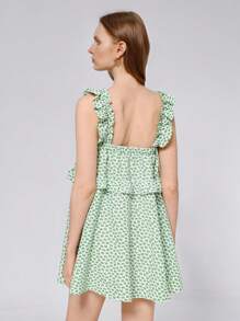 SHEIN Unity 随机碎花女式夏季休闲度假风格自然清新绿色花卉荷叶边无袖短款背心裙 - 綠色 - 查看 2