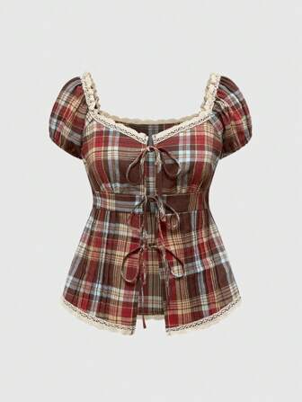 Blouse à manches froufrou ouverte à l'avant avec contraste de dentelle et carreaux, style vintage français