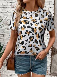 SHEIN LUNE Women's Round Neck Vintage Leopard Print Casual Vacation Basic T-Shirt, Summer
