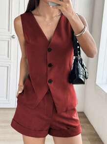 Flirla 休闲简约无袖夹克，正面有纽扣和开衩下摆，短款折边短裤套装 - 酒紅色 - 查看 6