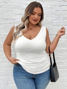 SHEIN CURVE+ Casual Minimalist Camisole V-Neck Top Plus Size Black And White Two Pieces Top Set Suitable For Summer, Two Pieces Black And White Top Set - Black and White - View 6