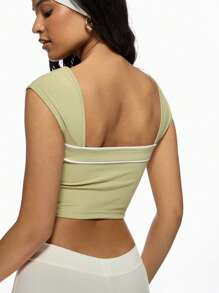 MISSGUIDED MSGD Square Neck Cap Sleeve Crop Top Athletic Workout Summer Yoga Dance Studio Practice Performance Basic Training Fitted Tank Christmas - Green - View 6