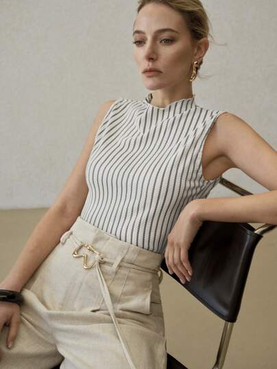 MOTF PREMIUM 條紋印花高領萵苣邊背心