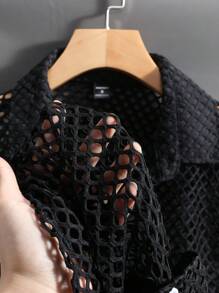 Manfinity Homme Men's Solid Color Hollow-Out Short Sleeve Casual Shirt, Spring/Summer Men Mesh Shirt Men Mesh Shirt Men Clothing Shirts Men Men Shirts - Black - View 6