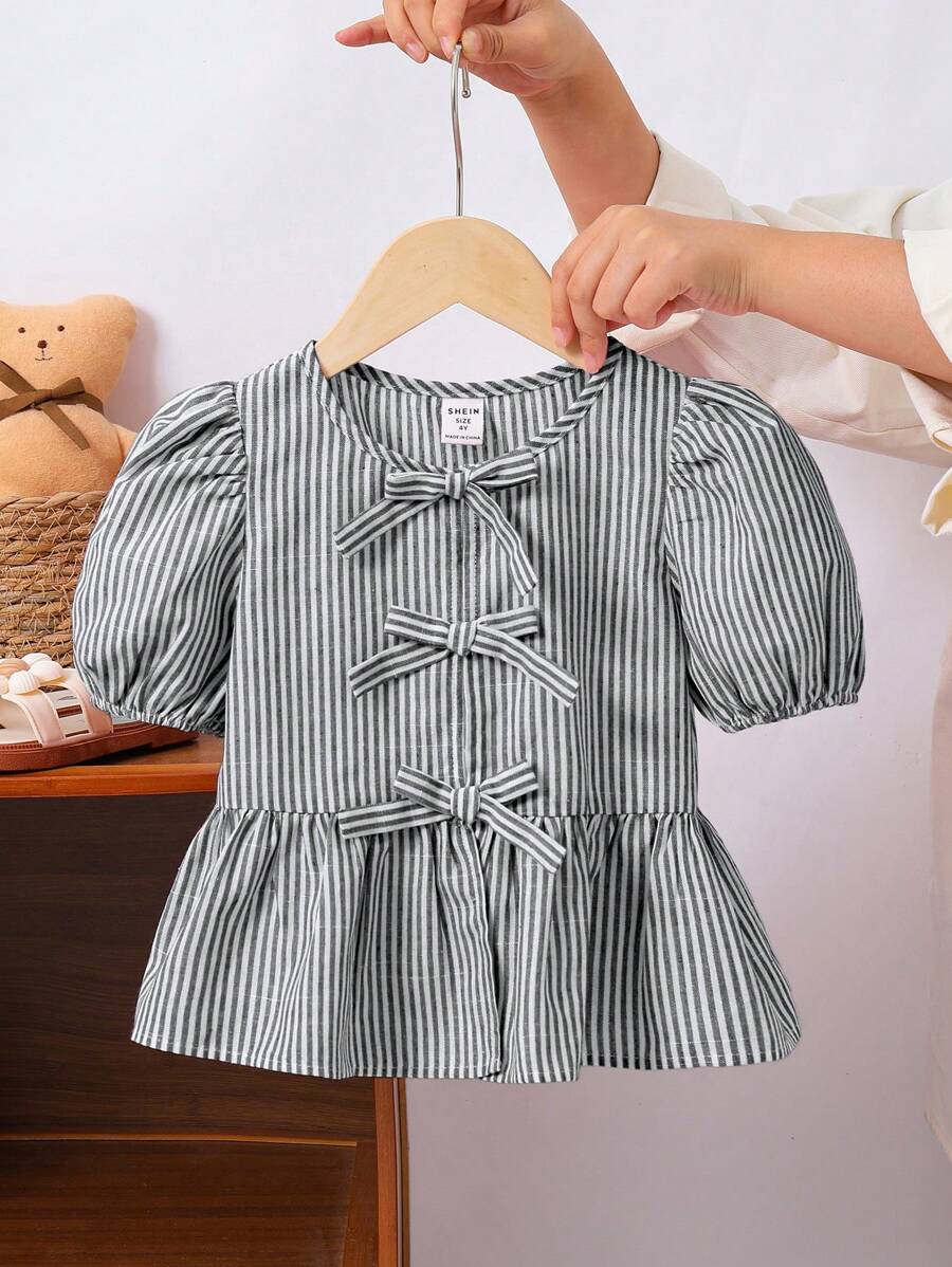 SHEIN LMoss Kids 年轻女孩时尚编织条纹圆领泡泡袖休闲衬衫 - 黑色 - 查看 1