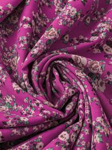 SHEIN LUNE 2pcs Plus Size Women's Ditsy Floral Camisole Top And Mini Skirt Set For New Year Clothes - Hot Pink - View 3