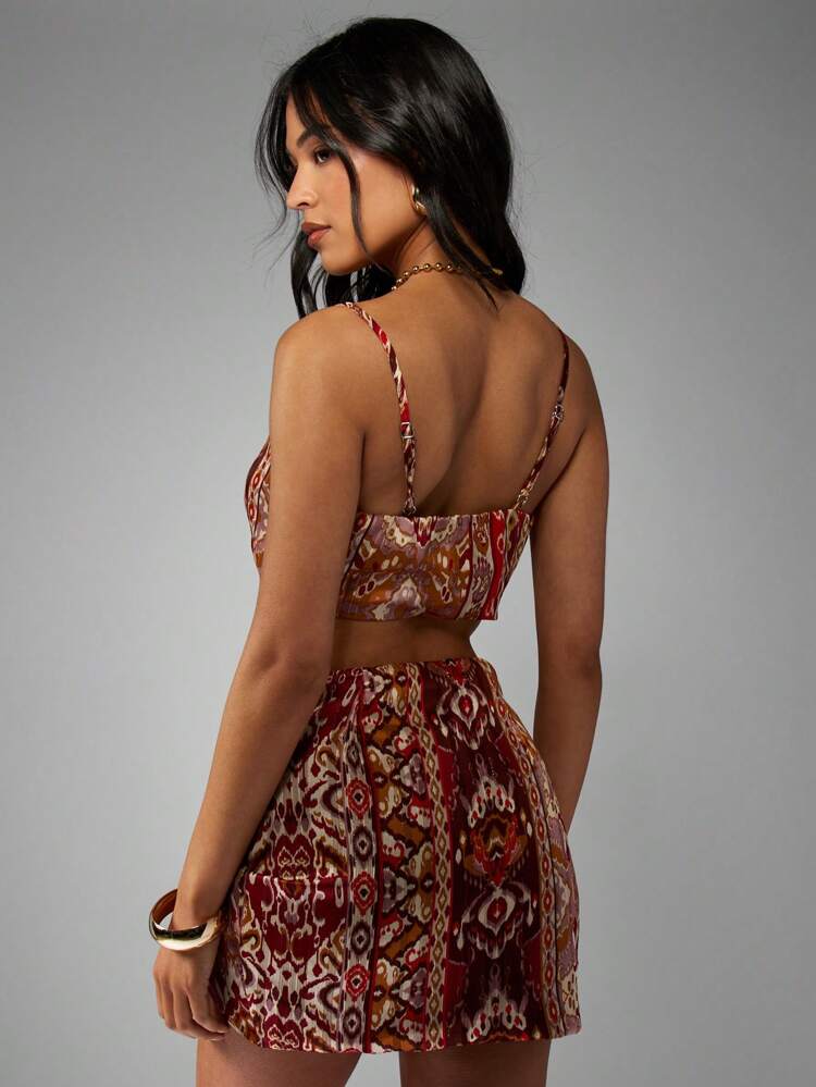 MISSGUIDED Summer Beach Two Piece Set Paisley Print Tie Front Crop Top High Waist Mini Wrap Skirt Festival Vacation Resort Wear Boho Style Beachwear Set