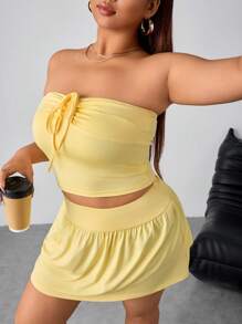 SHEIN Clasi 2 piezas Conjunto casual de top corto con cordón y mini falda liso talla grande para mujer en verano - Amarillo - Ver 3