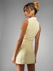 MISSGUIDED 无袖紧身迷你连衣裙，撞色领口，V 领设计，夏季派对俱乐部服装，现代 Y2K 时尚宣言单品 - 黃色 - 查看 2