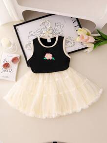 SHEIN Conjunto de 2 piezas de top de tirantes con estampado floral e falda de tul con volantes, moda INS para niña joven
