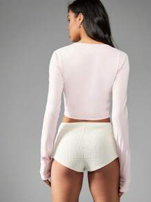 MISSGUIDED Crop top a maniche lunghe con fiocco e dettagli tagliati, adatto per festival, club, feste e balli, vestibilità aderente, design moderno e alla moda nello stile Y2K - Rosa - Visualizzare 2