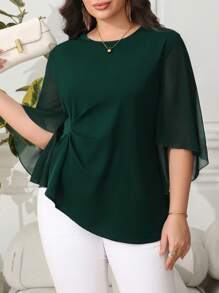 SHEIN Clasi Curvy Plus Size Women's Green Easter Outfit Women Top  Simple, Stylish, Casual Everyday Wear,  Women's Elegant Clothing, Elegant Clothing, Women's Modest Clothing, Women's Vacation Clothing, Women's Summer Clothing, Women's Business Casual Clothing, Going Out, Women's Office Clothing, Women's Spring Clothing, Holiday, Old Money, Wedding Guest, Women's Modest Clothing,Blouses For Women Elegant,Summer Tops,Business Casual Woman, Elegant Tops For Women Tops Women Blouses Plus Size Women Clothes Plus Size Blouses,2025  New Blouse