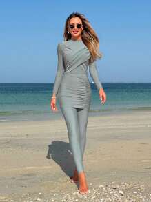 SHEIN Bộ 3 món/Bộ áo ngực nhún bèo màu trơn, áo tay dài và quần dài, váy ngắn xếp nếp Burkini Bộ đồ bơi cho nữ, thích hợp cho kỳ nghỉ ở bãi biển - Xám - Xem 1