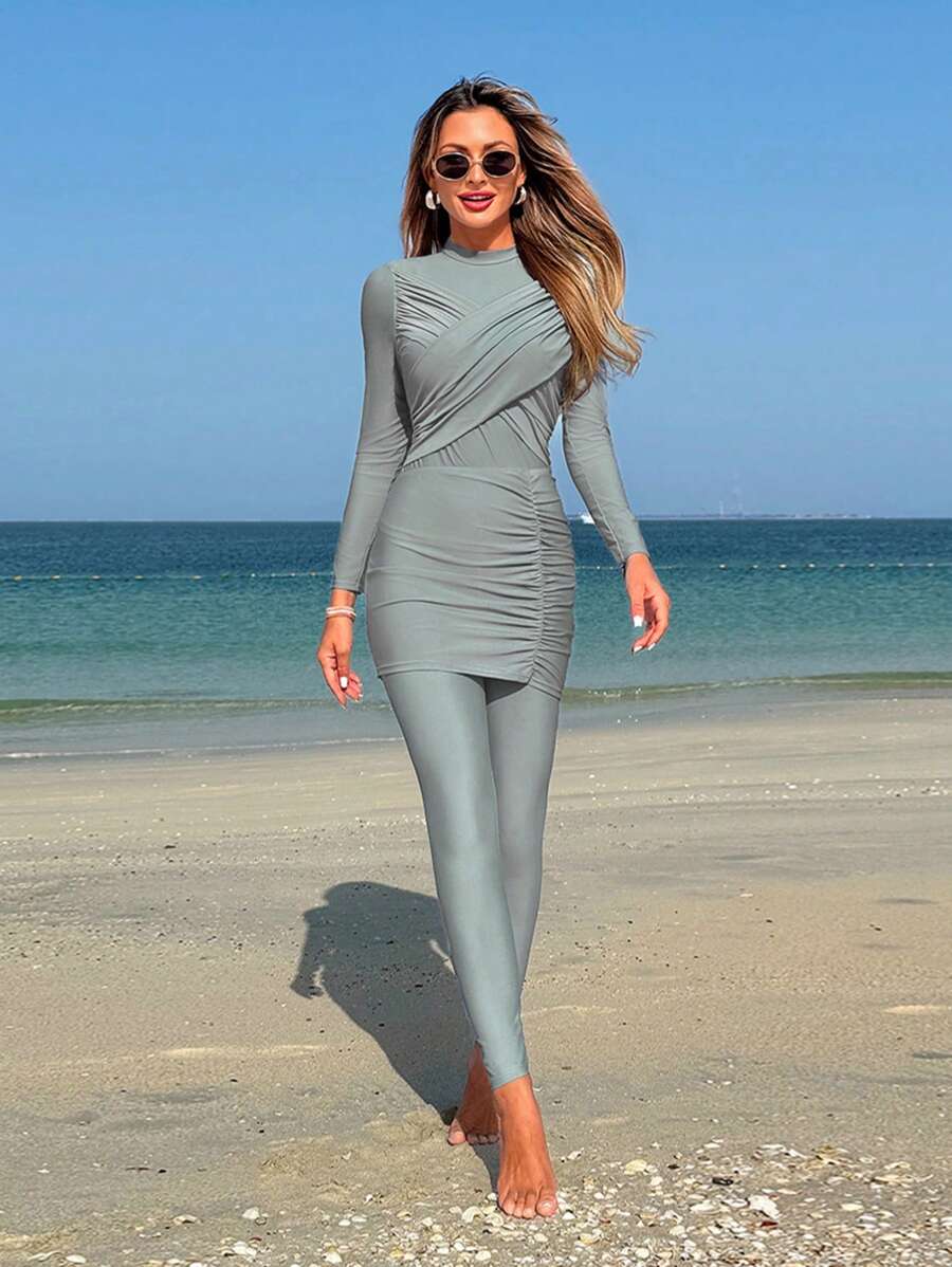 SHEIN Bộ 3 món/Bộ áo ngực nhún bèo màu trơn, áo tay dài và quần dài, váy ngắn xếp nếp Burkini Bộ đồ bơi cho nữ, thích hợp cho kỳ nghỉ ở bãi biển - Xám - Xem 1