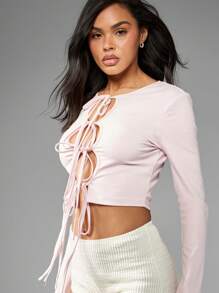 MISSGUIDED Crop top a maniche lunghe con fiocco e dettagli tagliati, adatto per festival, club, feste e balli, vestibilità aderente, design moderno e alla moda nello stile Y2K - Rosa - Visualizzare 5