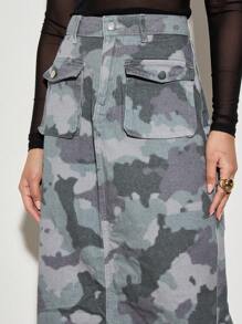 AiiRZ Cargo Style Camouflage Print Denim Maxi Skirt With Utility Pockets Military Streetwear High Waist A-Line Long Skirt Autumn Winter Fashion