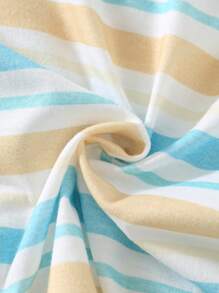 SHEIN 2 件套男婴/女婴休闲可爱图案超大圆领针织上衣和短裤套装，适合春夏季室内外穿着 - 藍色 - 查看 8