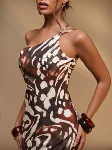 Hauture Women's Brown And White Abstract Print, One Shoulder Maxi Dress With Open Back - Multicolor - View 3