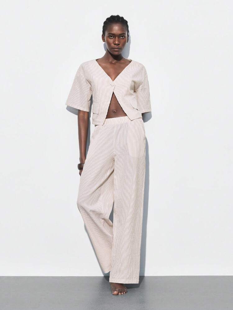 SHEIN Maija Women's Khaki & White Striped V-Neck Spring/Summer Casual Loose Fitting V-Neck Raglan Sleeve Buttoned Blouse And High Waist Elastic Waist Pocket Palazzo Pants Beach/Business/Casual/Workout 2 Pieces Outfit, Versatile Timeless Classic