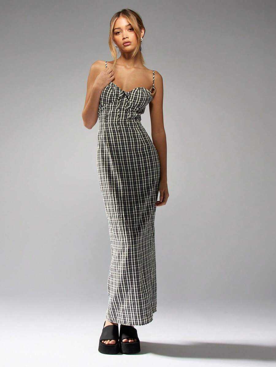 MISSGUIDED 泡泡纱格子格子马克西连衣裙意大利面表带夏季海滩帝国腰部烟熏紧身胸衣全长度假背心裙 - 黑色 - 查看 1