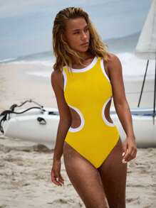 Swim SPRTY Women's Sexy Backless Hollow Patchwork Yellow Ribbed Fabric One-Piece Swimsuit For Summer Beach Vacation - Yellow - View 3