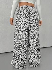 CovetEZ Plus Size Women Leopard Print Drawstring Waist Straight Leg Casual Pants, Winter - White - View 2