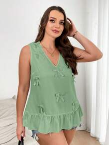 CosyJoli 大码女式无袖蝴蝶结 V 领设计休闲白衬衫，时尚日常穿着