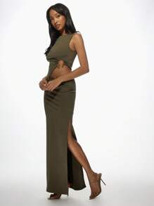 MISSGUIDED Contemporary Co-Ord Set Two Piece Cut-Out Maxi Dress Style Top And Skirt Set With Twist Detail Party Evening Occasion Wear Fall Winter Collection Club Night Out Outfit