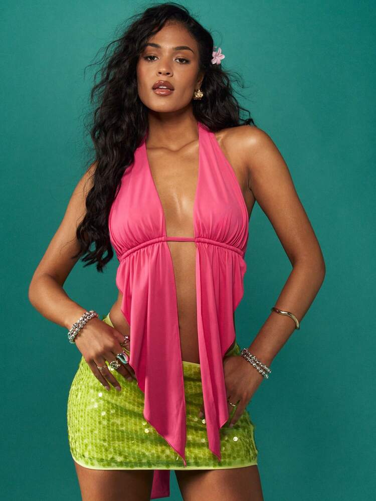 MISSGUIDED Top de fête drapé avec décolleté plongeant, au design dos nu Y2K, idéal pour les festivals, les sorties en club, l'été et les vacances balnéaires