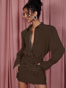 SHEIN X ELOISA & ORSON COSMINA Vestido camisa casual de manga larga con botones, pliegues y rayas para mujer