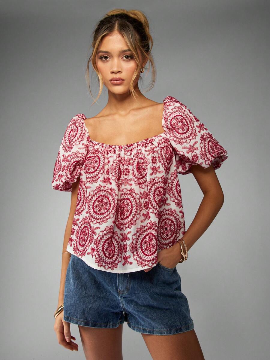 MISSGUIDED 英式刺绣衬衫泡泡袖方领夏季上衣节日波西米亚草原风格海滩度假装刺绣（注：15 个单词季节/场合相关，不提及颜色）