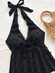 Soleia 女士节日针织波尔卡圆点纹理吊带前 V 领褶皱 A 字形吊带背心上衣，适合派对、约会、情人节、下午茶 - 黑色 - 查看 3