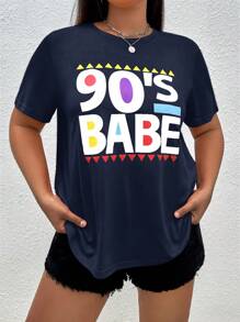 SHEIN EZwear Camiseta casual de manga corta con cuello redondo y estampado de letras para mujeres de talla grande