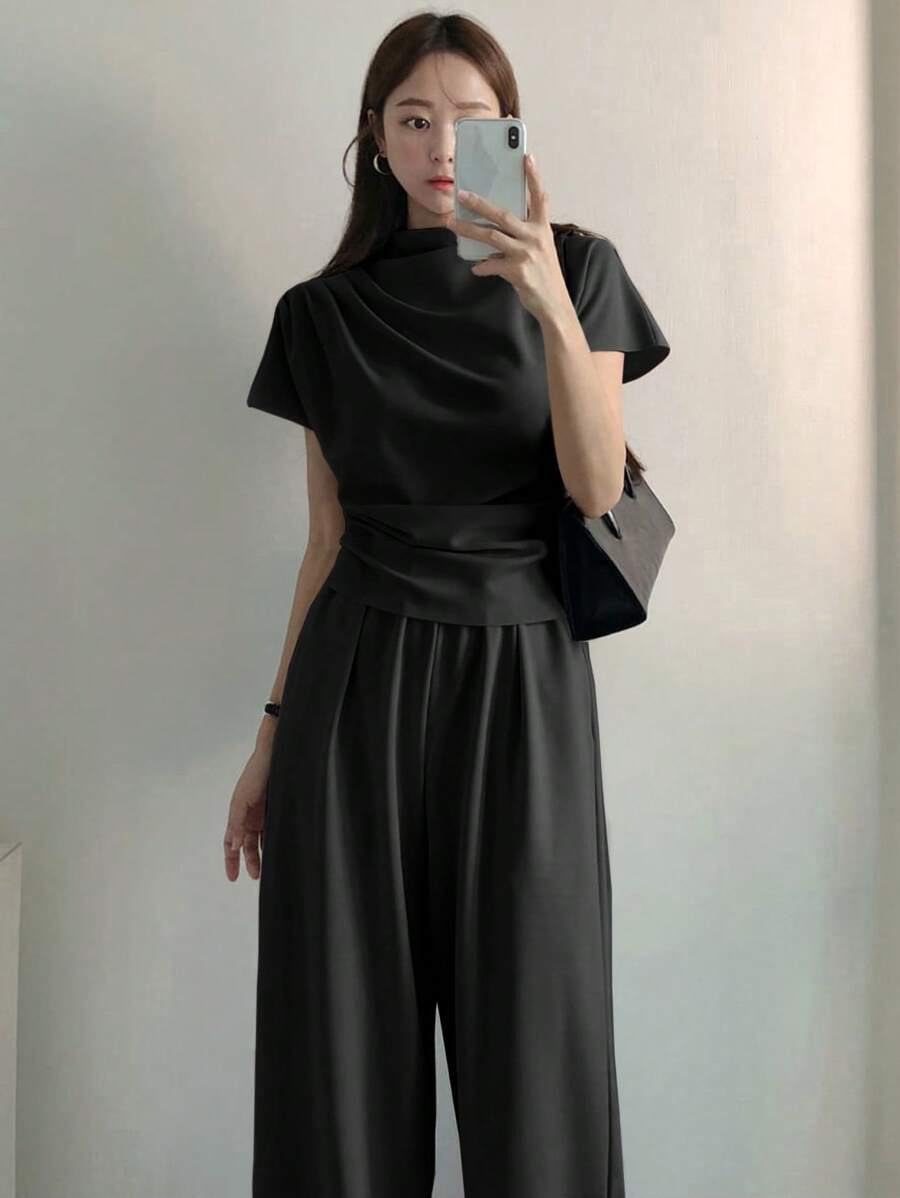 DAZY 女士纯色短袖褶皱上衣和裤子两件套家居服套装 - 黑色 - 查看 1