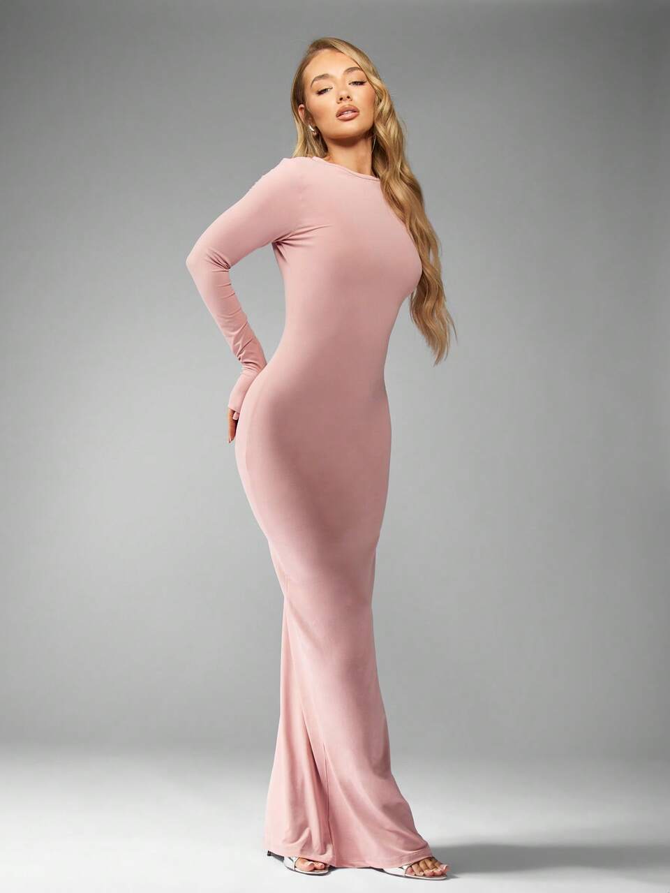 MISSGUIDED Long Sleeve Form-Fitting Maxi Dress Bodycon Evening Gown Floor Length Special Occasion Wedding Guest Party Formal Elegant Winter Fall