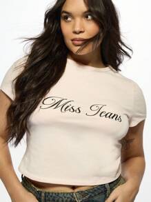 MISSGUIDED PLUS Miss Jeans Signature Script Crop T-Shirt Plus Size Cotton Casual Summer Style Streetwear Fashion Baby Tee Basic Short Sleeve Essential Top - Apricot - View 5
