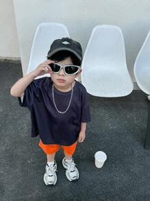 SHEIN Leap Crew 2 Pieces/Set Young Boys Casual Street Fashion Loose Fit Cartoon Graffiti Print Short Sleeve Oversized T-Shirt + Shorts Set, Comfortable For Daily Wear, Sports, Home, Travel, Suitable For Spring/Summer - Orange - View 3