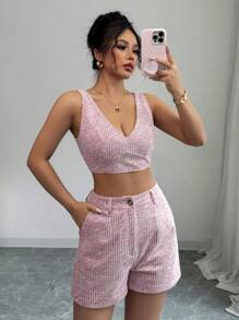 Elenzga Set de 2 piezas de top corto de escote en V color rosa y shorts para mujeres
