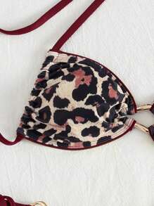 Swim Vcay 女士 2 件套性感豹纹印花和酒红色撞色侧金属装饰无线细肩带比基尼套装，沙滩泳装 - 酒紅色 - 查看 4