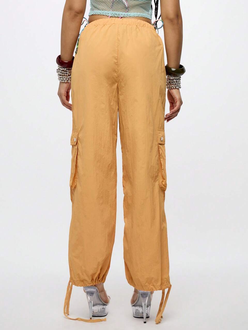 SUMWON WOMEN Pantaloni cargo larghi a vita bassa con coulisse alla caviglia