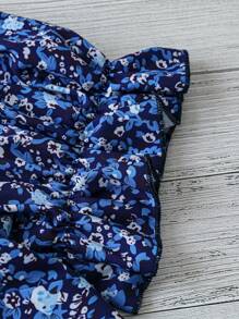 SHEIN LUNE Plus Size Women Summer Vacation Style Loose Fit Floral Print Round Neck Short Bubble Sleeve Blouse For New Year Clothes - Multicolor - View 5