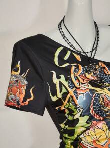 SHEIN ICON 女士 Y2k 外出龙印花不对称领口短袖时尚 T 恤，日常穿着