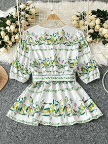 SHEIN LUNE Court Retro  Plus Size Women's Hot Selling V-Neck Short Sleeve Bohemian Vacation Colorful Print Doll Hem Flattering Versatile Blouse, Spring/Summer