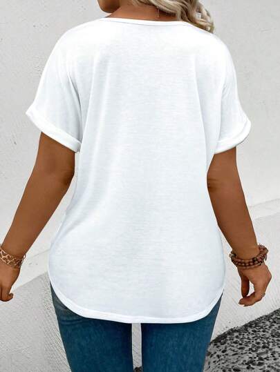 SHEIN Women Casual V-Neck Short Sleeve Arc Hem Design All-Match Versatile Plus Size T-Shirt