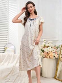 Camisón largo elegante con borde de encaje floral para mujer