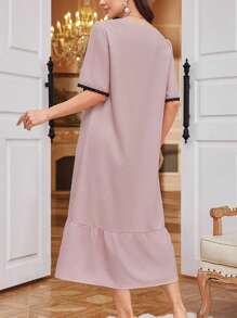 French Elegant Lace Patchwork Loose Long Nightgown For Women